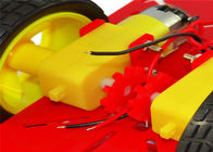 Ρομπότ αυτοκινήτων Arduino Drive δύο ροδών πολυ - τρύπα με το κόκκινο/κίτρινο χρώμα